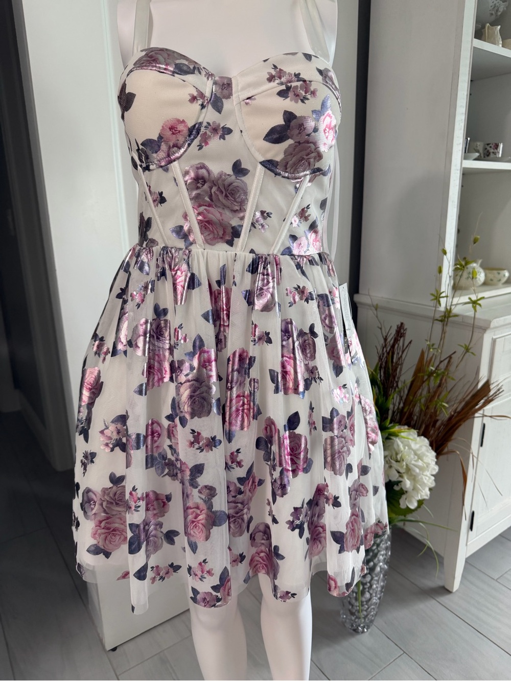 White Foil Floral Bustier Mini Dress with Metallic Accents Junior 9 NWT